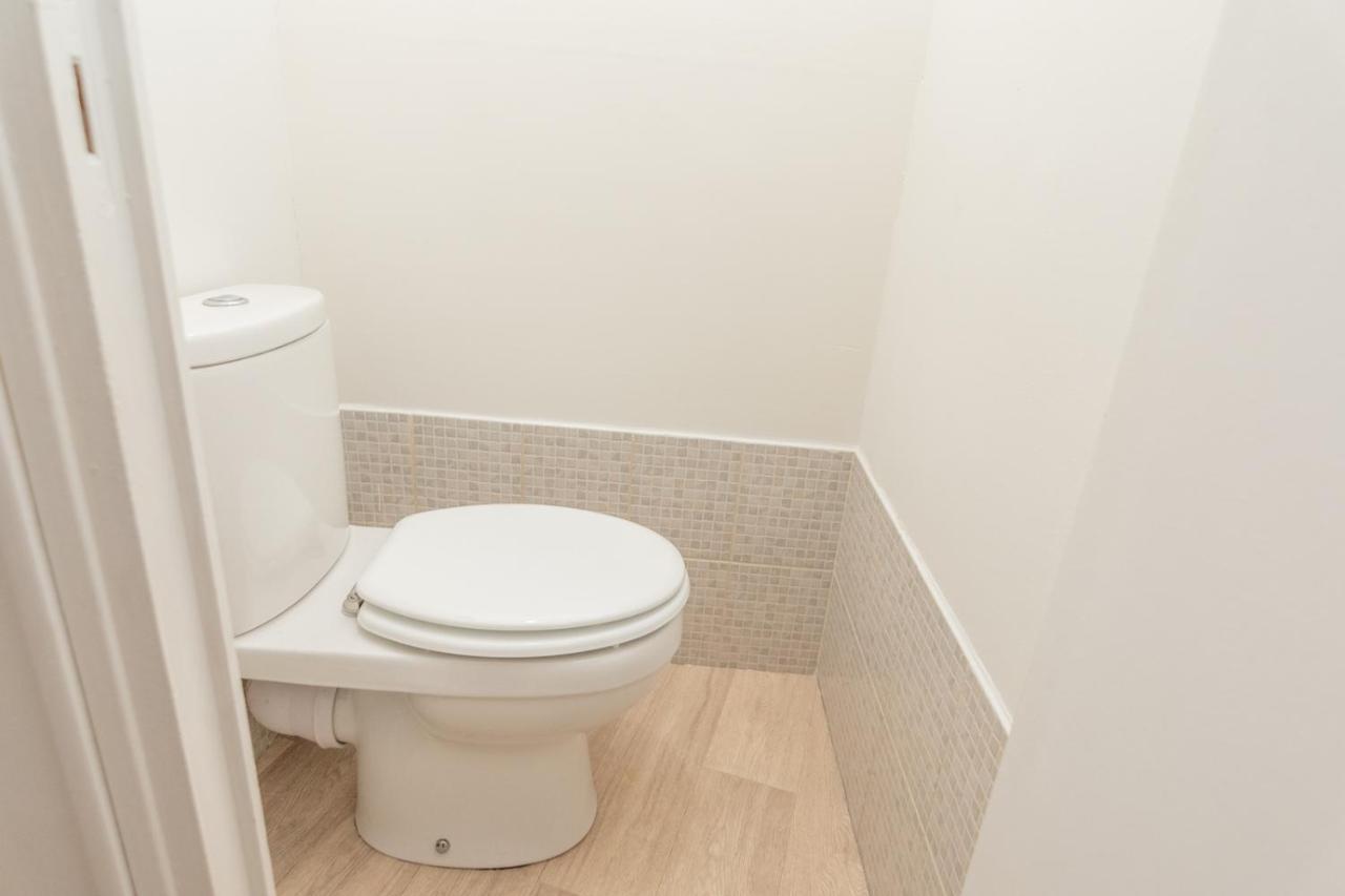 Appartement Cosy Au Centre Ville Avec Garage 샬롱쉬르송 외부 사진